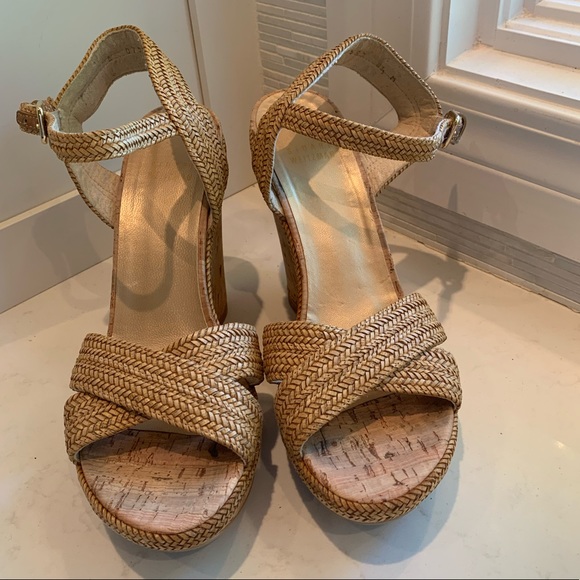 Stuart Weitzman ran Minx Wedges